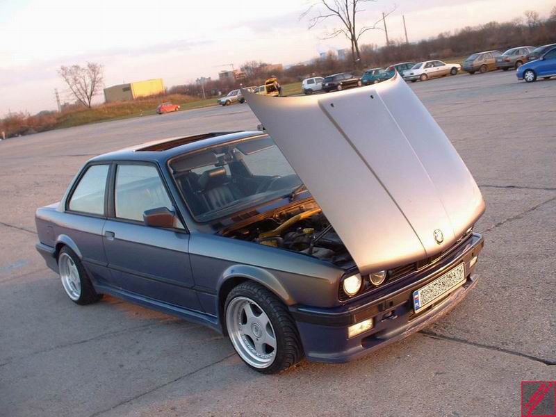 E 30